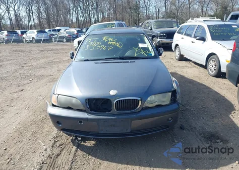 2003 BMW 325I z USA, uszkodzony, nr VIN WBAAZ334X3PH35526
